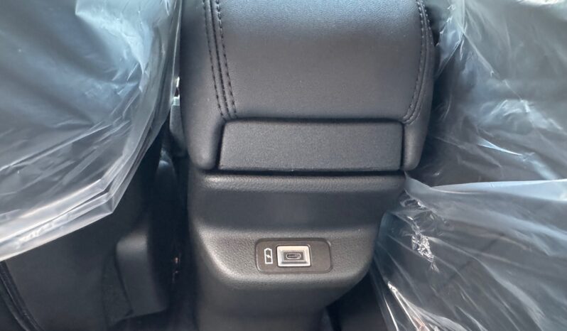 
								JEEP AVENGER 1.2cc MHEV 100cv DCT ALTITUDE full									