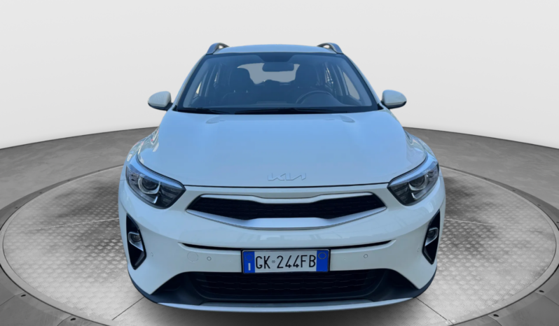 
								KIA STONIC 1.2cc 84cv URBAN full									