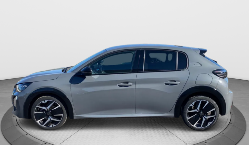 
								PEUGEOT 208 1.2cc PureTech 100cv S&S GT full									