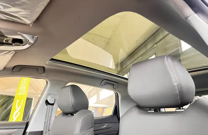 
								EMC (WAVE 3) 6 Sei 1.5cc Turbo 147cv CVT Autom. full									