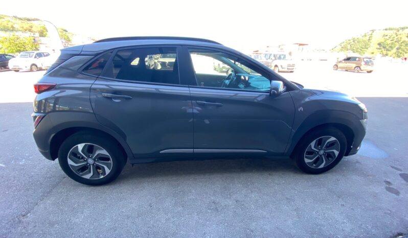 
								HYUNDAI Kona 1.0cc T-GDI MHEV 48V 2wd 120cv X Line full									