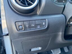 
										HYUNDAI Kona 1.0cc T-GDI MHEV 48V 2wd 120cv X Line full									