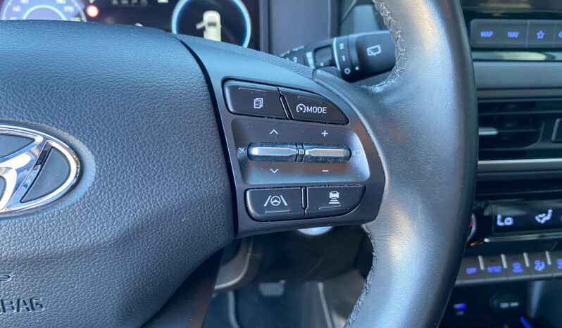 
								HYUNDAI Kona 1.0cc T-GDI MHEV 48V 2wd 120cv X Line full									