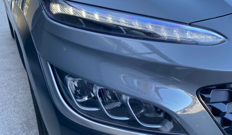 
								HYUNDAI Kona 1.0cc T-GDI MHEV 48V 2wd 120cv X Line full									