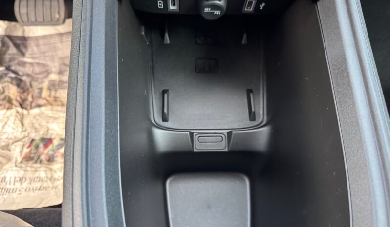 
								JEEP AVENGER 1.2cc MHEV 100cv DCT SUMMIT full									