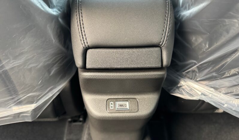 
								JEEP AVENGER 1.2cc MHEV 100cv DCT SUMMIT full									