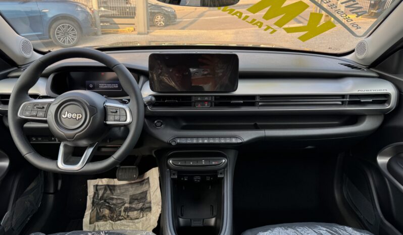
								JEEP AVENGER 1.2cc MHEV 100cv DCT SUMMIT full									