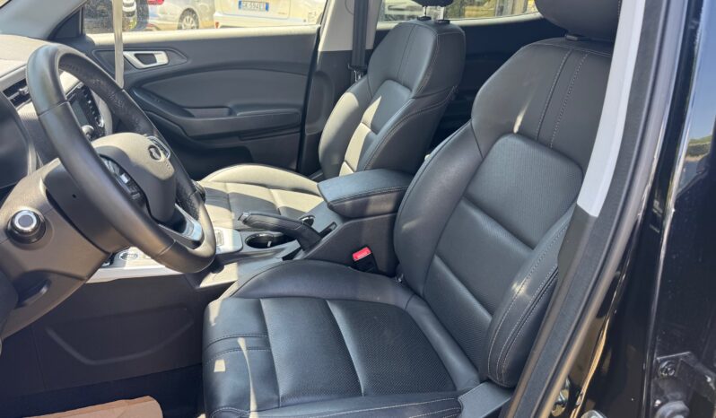 
								DR 4.0 1.5cc 114cv Benz./GPL Full Optional full									