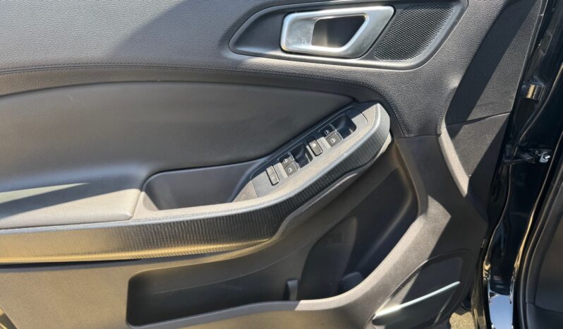 
								DR 4.0 1.5cc 114cv Benz./GPL Full Optional full									