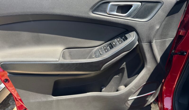 
								DR 4.0 1.5cc 114cv Benz./GPL Full Optional full									