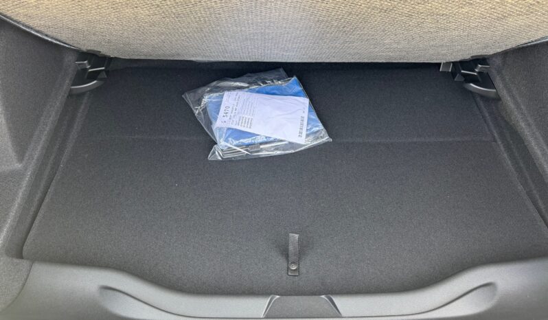 
								FIAT 600 HYBRID 1.2cc 100cv DCT Serie Speciale ICON full									