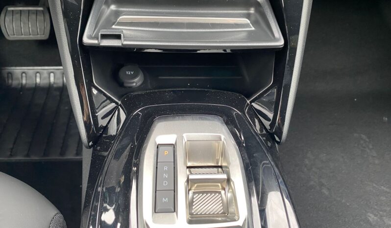 
								PEUGEOT 2008 1.2 Puretech 130cv EAT8 S&S ALLURE full									