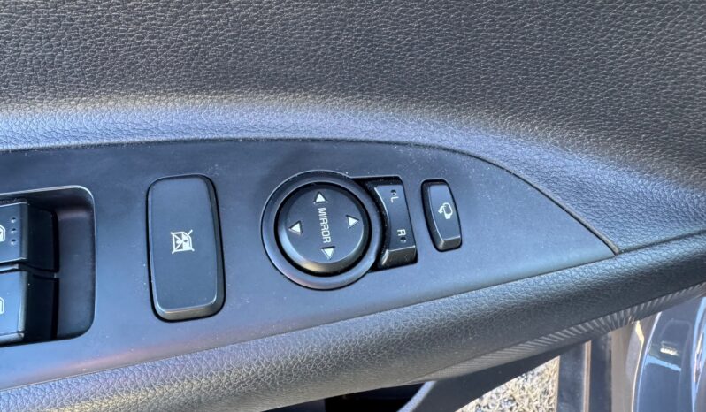 
								KIA STONIC 1.0cc MHEV 120cv DCT Automatic Style full									