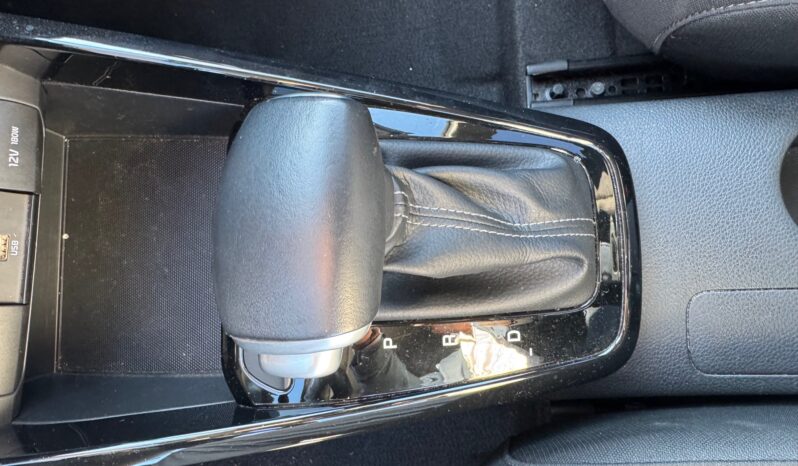 
								KIA STONIC 1.0cc MHEV 120cv DCT Automatic Style full									