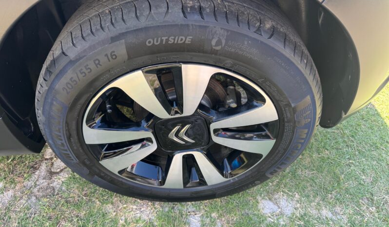 
								Citroen C3 1.2cc Puretech 110cv EAT6 Max full									