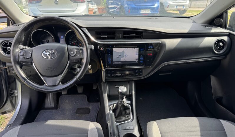 
								TOYOTA Auris Touring Sports 1.6cc D-4D 112cv Active full									