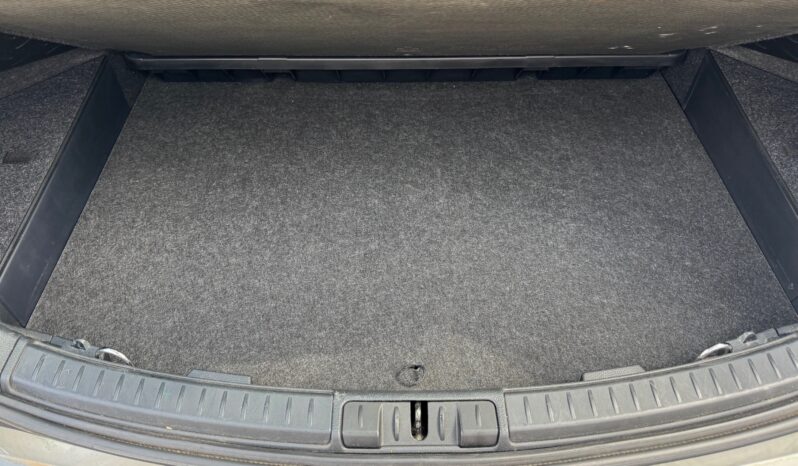 
								TOYOTA Auris Touring Sports 1.6cc D-4D 112cv Active full									