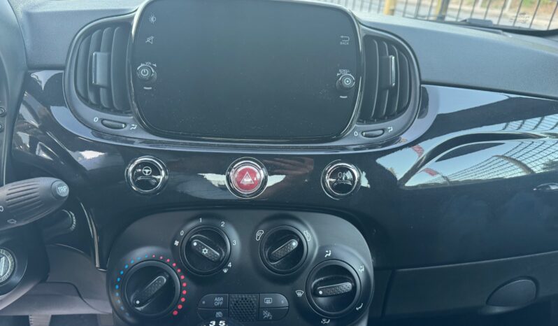 
								FIAT 500 1.0cc 70cv Hybrid full									