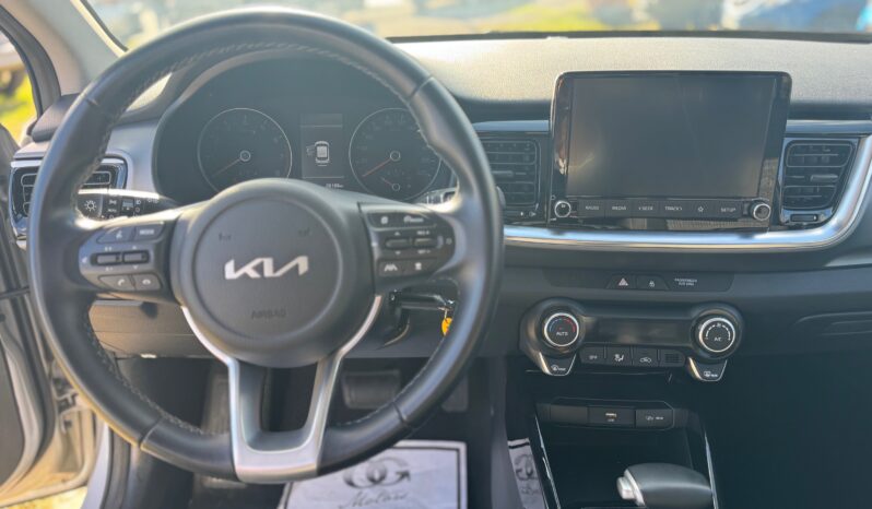 
								KIA STONIC 1.0cc MHEV 120cv DCT Automatic Style full									