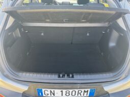 
										KIA STONIC 1.0cc MHEV 120cv DCT Automatic Style full									