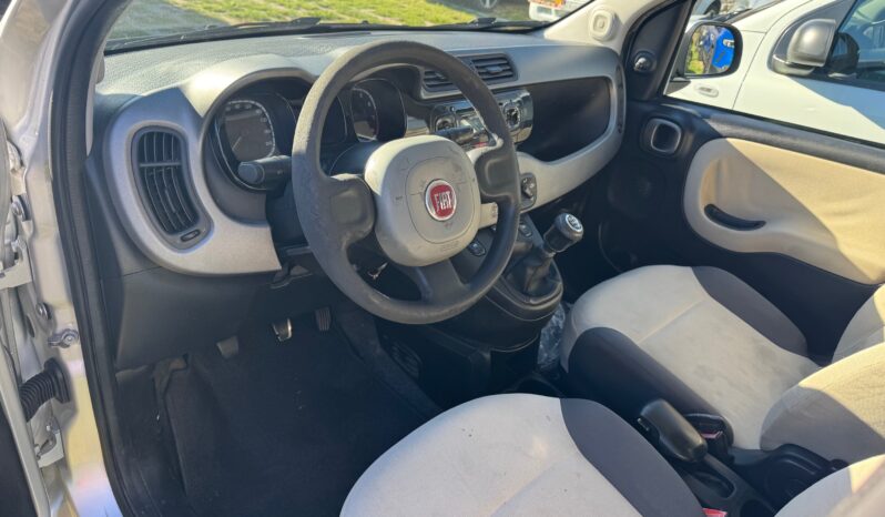 
								FIAT PANDA 1.2cc 69cv Benz./GPL Lounge full									