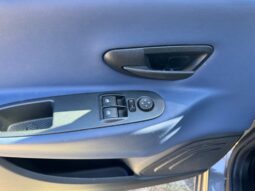 
										Lancia Ypsilon 1.0cc 70cv Hybrid PLATINO full									