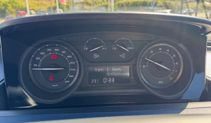 
								Lancia Ypsilon 1.0cc 70cv Hybrid PLATINO full									