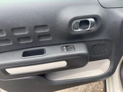 
										CITROEN C3 1.2cc Puretech s&s 83cv C-Series full									