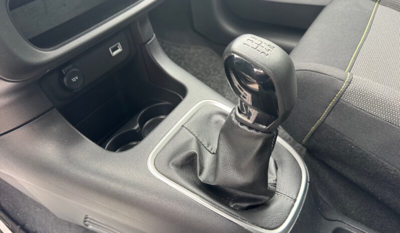 
								CITROEN C3 1.2cc Puretech s&s 83cv C-Series full									