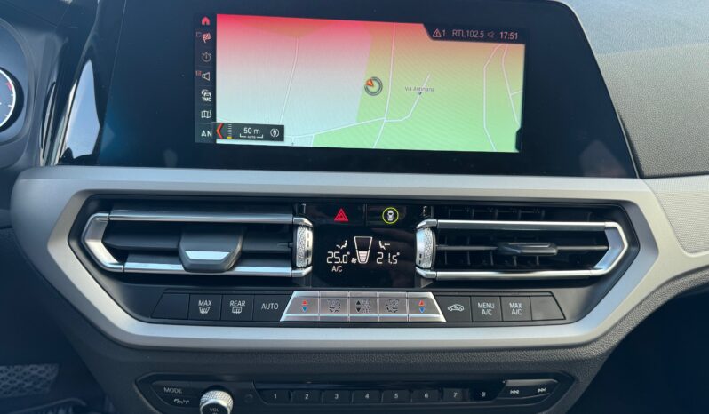 
								BMW 318D Touring 2.0cc 150cv Business Advantage Aut. full									