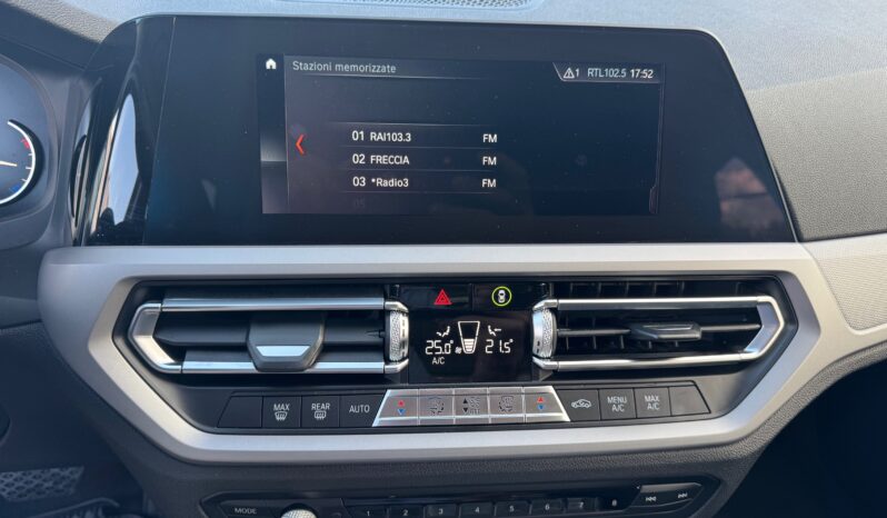 
								BMW 318D Touring 2.0cc 150cv Business Advantage Aut. full									