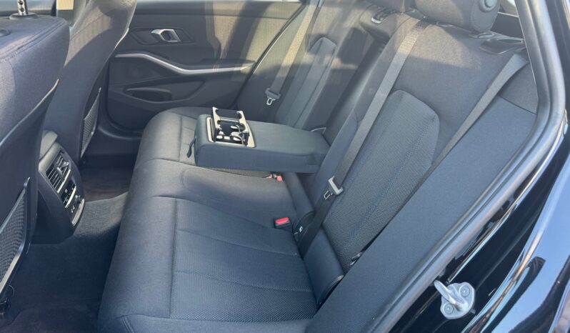 
								BMW 318D Touring 2.0cc 150cv Business Advantage Aut. full									