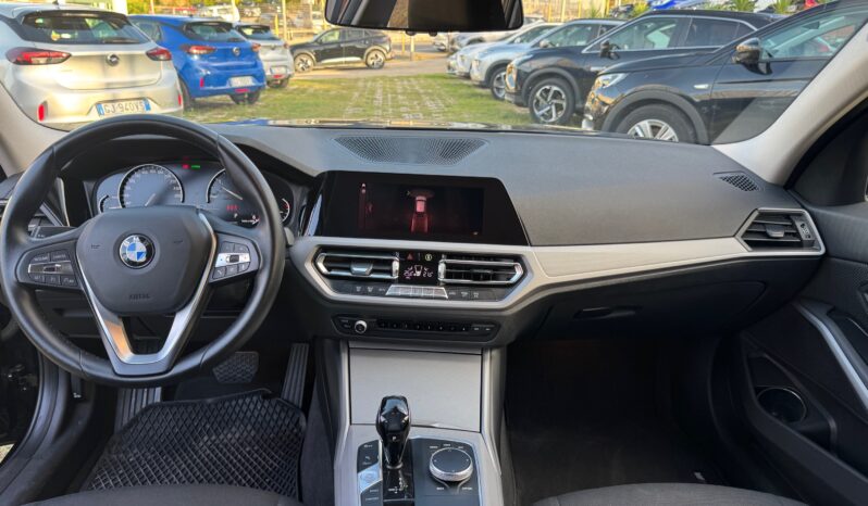 
								BMW 318D Touring 2.0cc 150cv Business Advantage Aut. full									