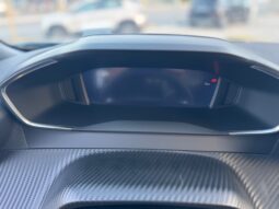 
										PEUGEOT 2008 1.2cc ICE 130cv EAT8 S&S ALLURE full									