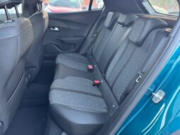 
										PEUGEOT 2008 1.2cc ICE 130cv EAT8 S&S ALLURE full									