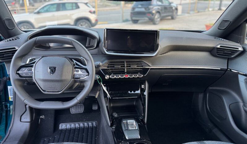 
								PEUGEOT 2008 1.2cc ICE 130cv EAT8 S&S ALLURE full									