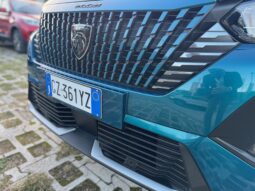 
										PEUGEOT 2008 1.2cc ICE 130cv EAT8 S&S ALLURE full									