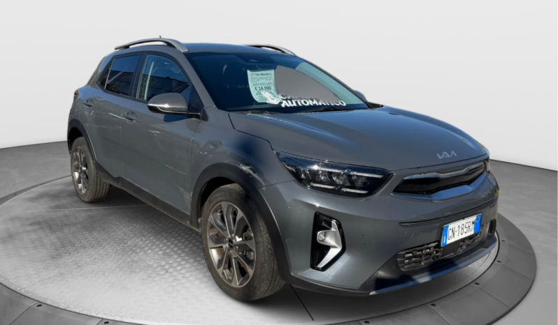 
								KIA STONIC 1.0cc MHEV 120cv DCT Automatic Style full									