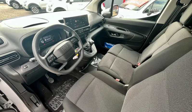 
								FIAT Doblo VAN CH1 1.5 BlueHdi 100cv MT6 3 Posti full									