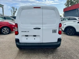 
										FIAT Doblo VAN CH1 1.5 BlueHdi 100cv MT6 3 Posti full									