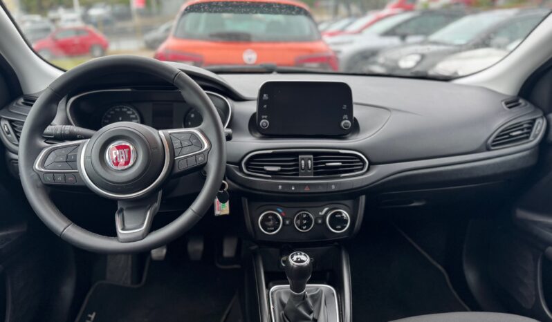 
								FIAT Tipo 5 Porte MY23 1.0cc 100cv Station Wagon full									