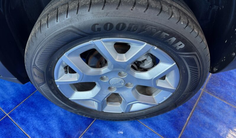 
								JEEP AVENGER 1.2cc ICE 100cv ALTITUDE full									