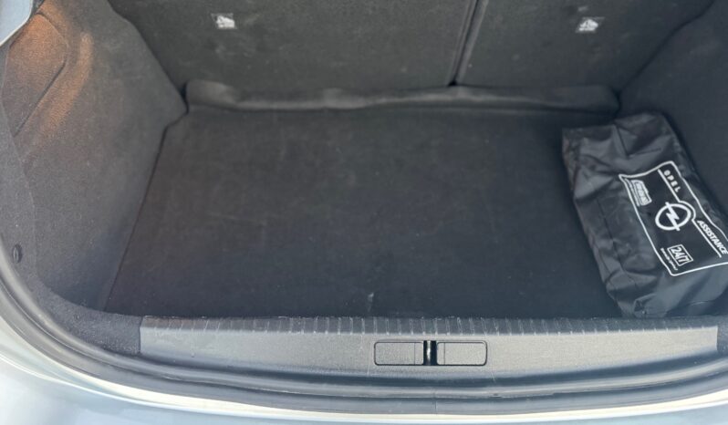 
								Opel Nuova Corsa 1.2 100cv EAT8 GS full									