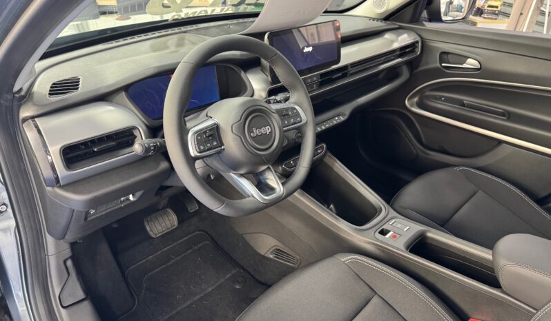 
								JEEP Avenger 1.2cc 100cv DCT MHEV Altitude full									