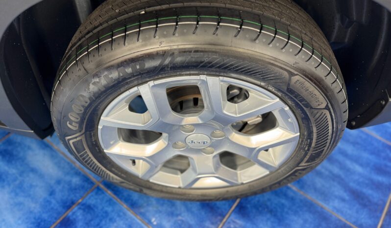 
								JEEP AVENGER 1.2cc MHEV 100cv DCT Altitude full									