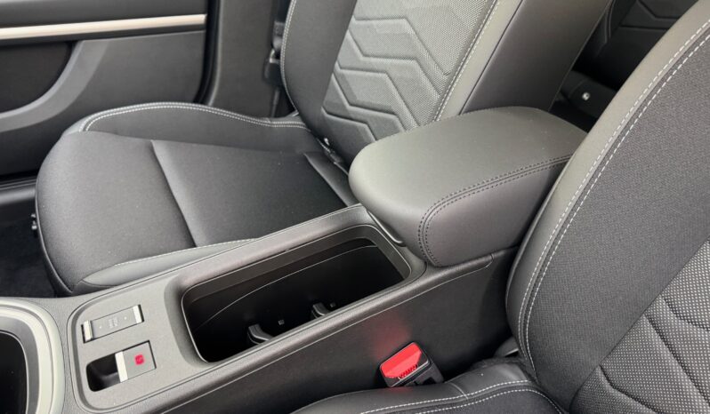 
								JEEP Avenger 1.2cc 100cv DCT MHEV Summit full									