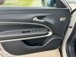 
										JEEP Avenger 1.2cc 100cv DCT MHEV Altitude full									