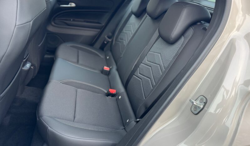 
								JEEP Avenger 1.2cc 100cv DCT MHEV Altitude full									