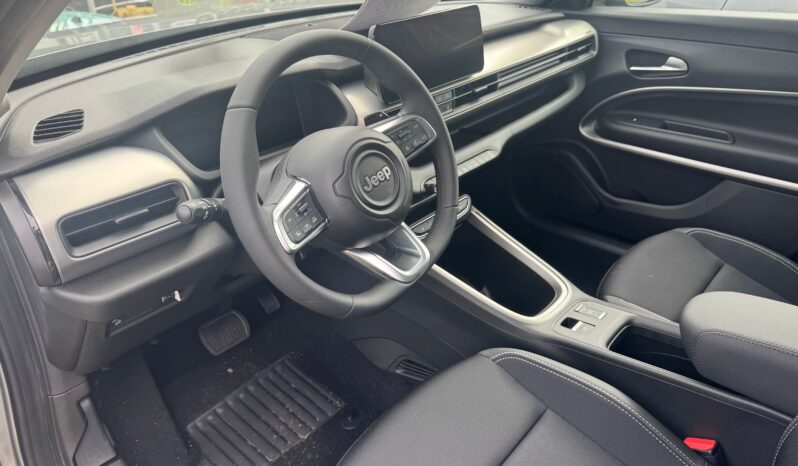 
								JEEP Avenger 1.2cc 100cv DCT MHEV Altitude full									