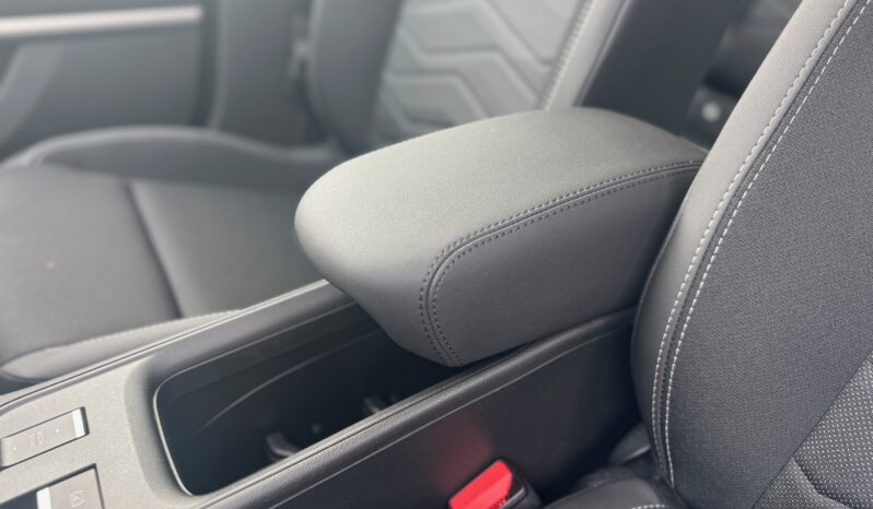 
								JEEP Avenger 1.2cc 100cv DCT MHEV Altitude full									